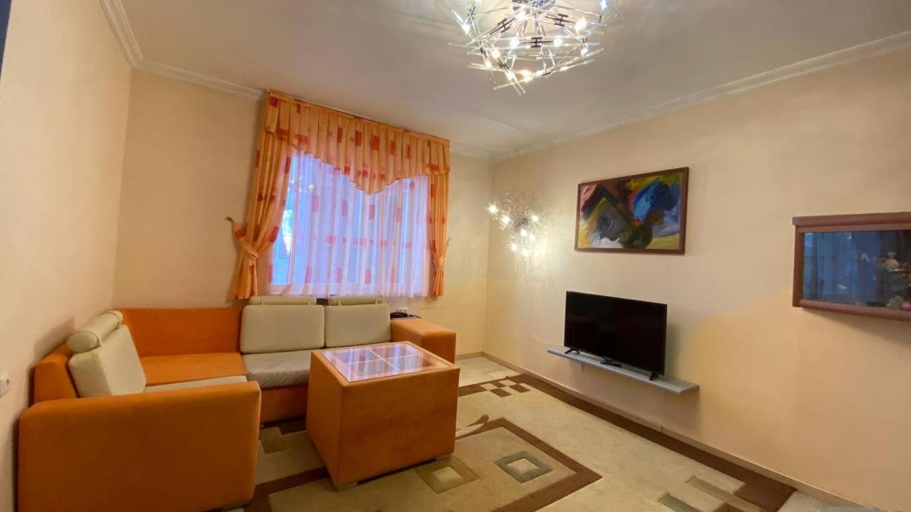 Дом Писателей Цахкадзора Otel Dış mekan fotoğraf