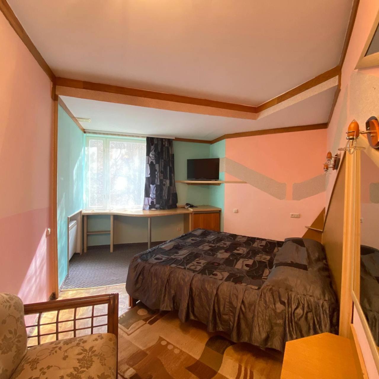 Дом Писателей Цахкадзора Otel Dış mekan fotoğraf
