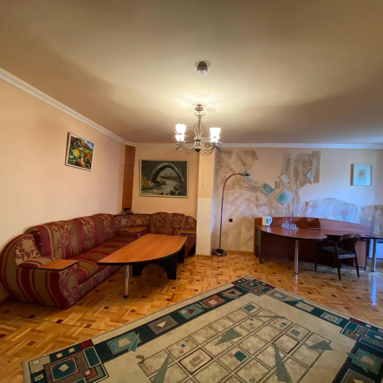 Дом Писателей Цахкадзора Otel Dış mekan fotoğraf